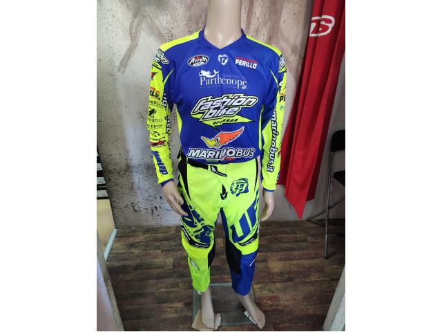 FashionBike : Vendita accessori moto, caschi, motocross